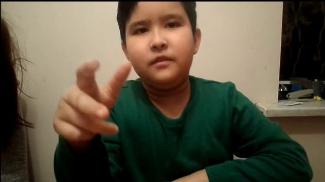 1000 СЛОЕВ ВОСКА НА РУКЕ!!? ПОЛУЧИЛ ОЖОГ ????? смотреть онлайн