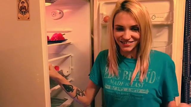 Холодильник. Читаю стихи. Стих 14 смотреть онлайн