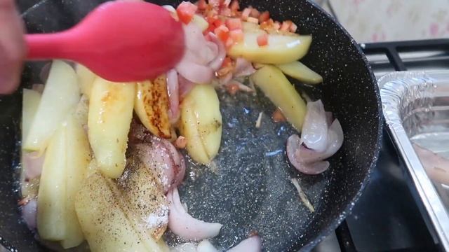 Необычная курица с картошкой. Хотите удивить гостей простым блюдом?