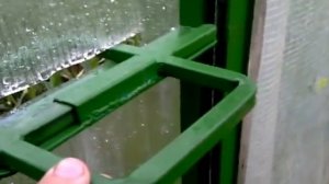 Замок на дверь теплицы