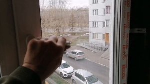 Монтаж пластикового окна в панельном доме.