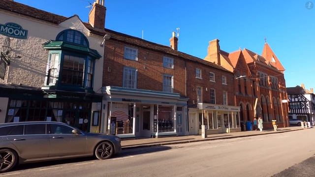 STRATFORD-UPON-AVON | 4K Narrated Walking Tour | Let's Walk 2022 смотреть онлайн