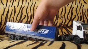 МАЗ 54326 (НАП) с полуприцепом МАЗ 93971 (АВД) 1:43