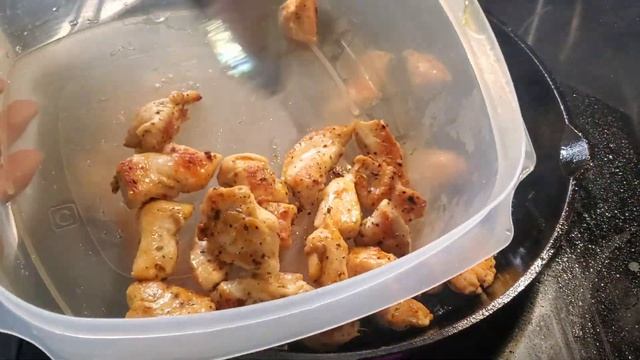 LeLe's Family-Size Chicken Alfredo Recipe | Ray Mack's Kitchen and Grill смотреть онлайн