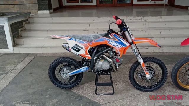 TEST RIDE APOLLO RXF 125 OPEN VS HONDA CRF 150L смотреть онлайн