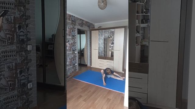 #6Растяжка с Валерием Голда,6.6.20 смотреть онлайн