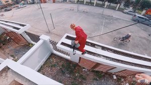 MONEY HEIST RESCUE PRO PLAYER FROM SQUID GAME (Epic Parkour POV Chase)