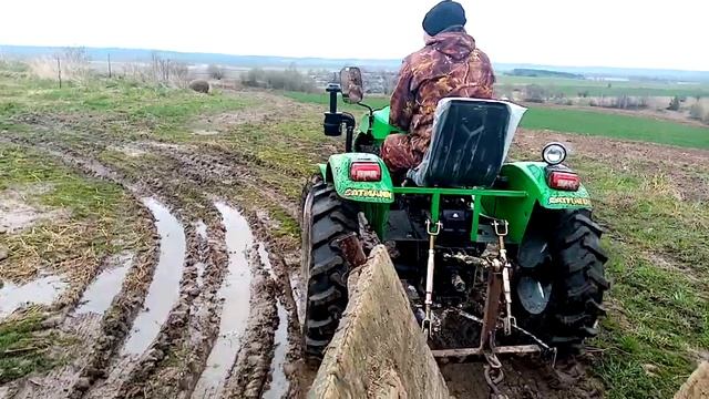 Вводим в эксплуатацию минитрактор катман 24 про. Возим сено. смотреть онлайн