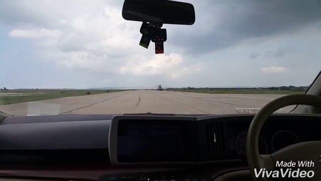 Nissan Elgrand на взлете смотреть онлайн