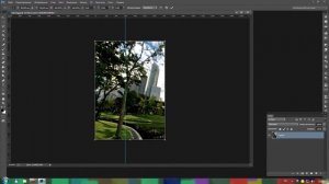 Как выровнять фото по вертикале в Photoshop CC.