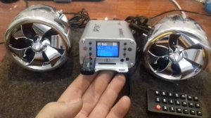 Мощный МП 3 усилитель с колонками 3.5 дюйма на мотоцикл.