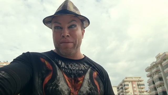 Утренний обзор новостей / Саша Шпак смотреть онлайн