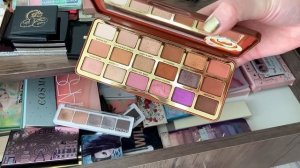 ИНВЕНТАРИЗАЦИЯ КОСМЕТИКИ Ч 4 коллекция палеток теней, свотчи, расхламление #коллекциякосметики #тен