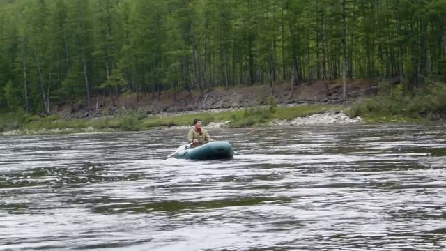 Погоня медведя за рыбаками смотреть онлайн