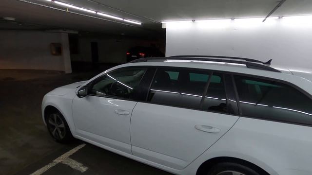 Skoda Octavia III (A7) 1.6 MT (105 л.с.) 2016 смотреть онлайн