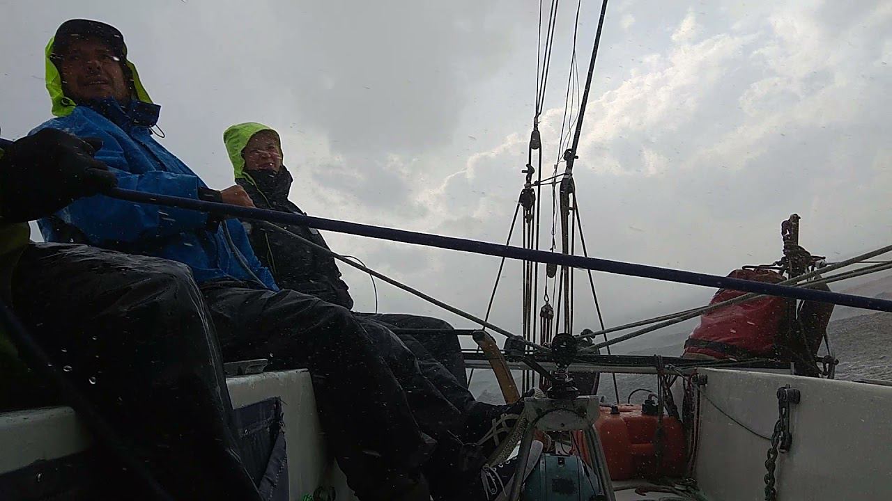 Мокрый шквал на Белом озере. Видео Антона Богданова. смотреть онлайн