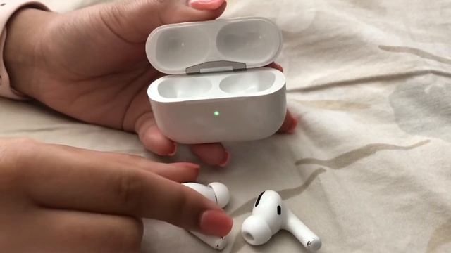 How to remove AirPods from case смотреть онлайн