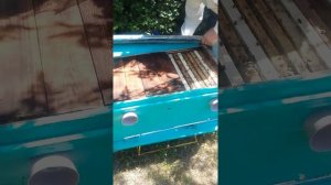 Улей лежак с розделительной решоткой.