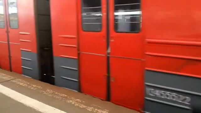 Электропоезд ЭД4М - 0334 на станции Орехово - Зуево смотреть онлайн