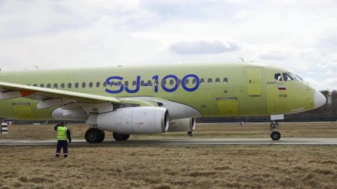 Опытный образец Superjet-100 прибыл в Жуковский для продолжения испытаний