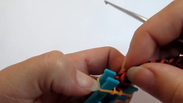 Как плести из резинок браслет СПИРАЛЬ смотреть онлайн