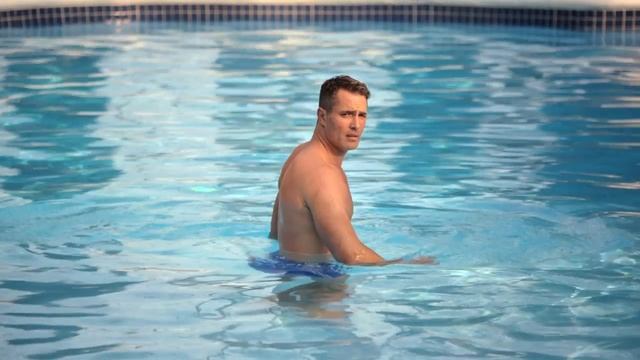 Summer Villa - Trailer смотреть онлайн