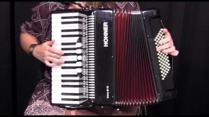 Certified Pre-Owned Accordion: Hohner Bravo III 72