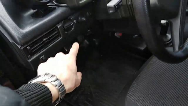 Уровень газа на штатной панели приборов. Подробное описание..mp4 смотреть онлайн