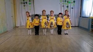 Русская народная песня "Жил-был у бабушки серенький козлик"