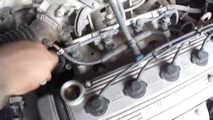замена фильтров и масла на geely ck