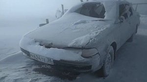 Машину достали со дна Байкала
