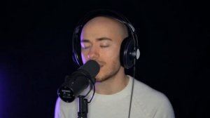 Victor Borba sings Bury the Light (legit)