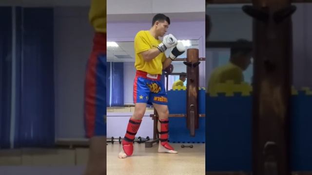 Тайский бокс , пады🥊 #тайскийбокс #тренировка #кунгфу #брюсли #ипман