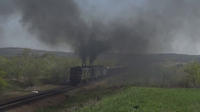 3ТЭ10М-1260Б/1041В/1249Б МЕДВЕДЬ. Привет машинисту! смотреть онлайн