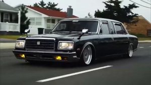 Meet Toyota Century ?? - Old Is Gold