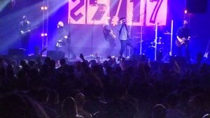 25/17 - В городе где нет метро