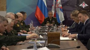 Министр обороны РФ проверил выполнение ГОЗ на предприятии ОПК в Омской области