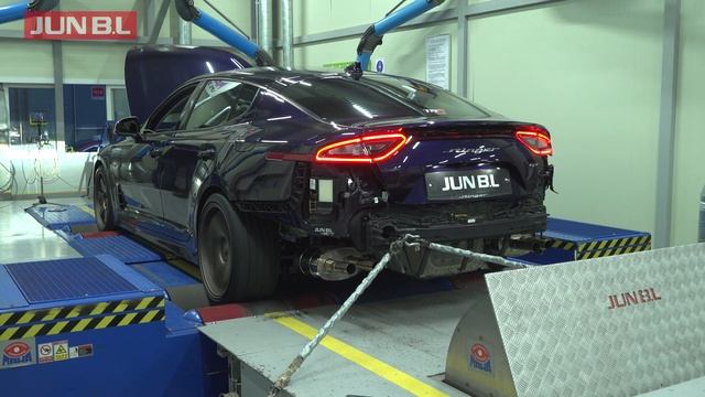 KIA Stinger 2.0T performance Exhaust by JUN B.L смотреть онлайн