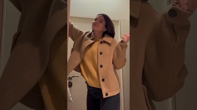 Смешные видео I Почему на маму смотрят? Вот дочка жжёт