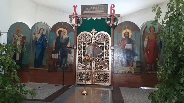 ДЕНЬ СВЯТОЙ ТРОИЦЫ. Прямая трансляция Божественной Литургии 7 июня 2020 смотреть онлайн