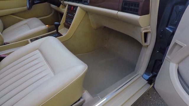 1988 Mercedes Benz 300SEL смотреть онлайн