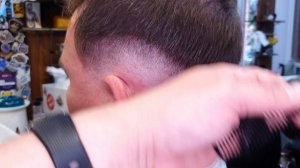 Пошаговое руководство: Как стричь Side Part и Mid Fade | Базовый курс БАРБЕР С НУЛЯ