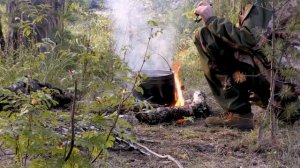 Рыбалка с ночевкой 24 часа! Готовлю на костре! Ловля рыбы в речке на поплавок и спиннинг