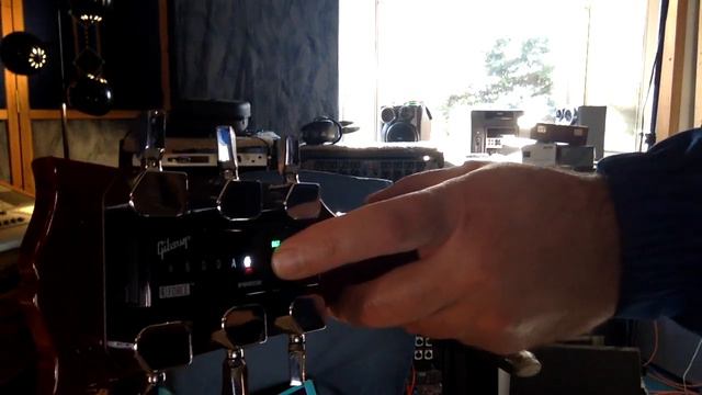 Getting your Gibson G-Force Exactly In Tune смотреть онлайн