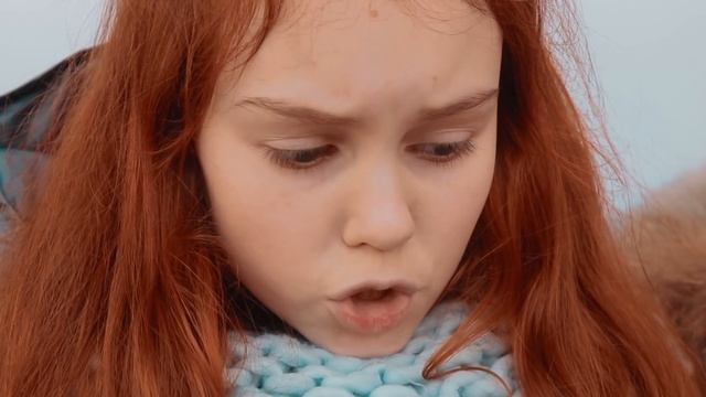 ЛЫСАЯ училка с БОЛЬШИМИ УШАМИ!!!ВОЛШЕБНОЕ ЗЕРКАЛО!!! смотреть онлайн