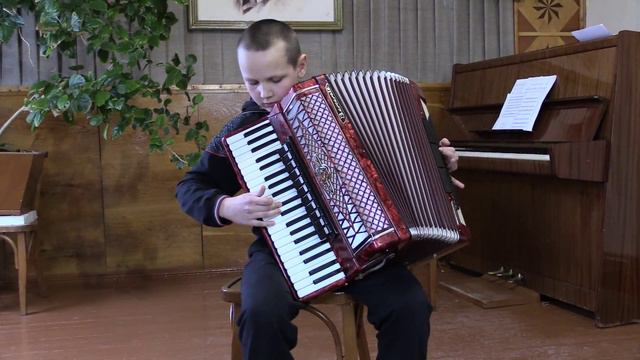 Кальба Назарій "Під небом Парижа" смотреть онлайн