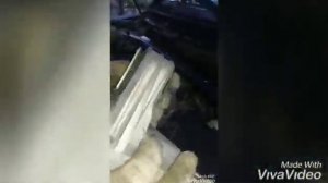 Хс90 заменил верхний опору двигателя.