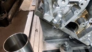 AUDI CGW CCD AUK V6 гильзовка.плита или палка?