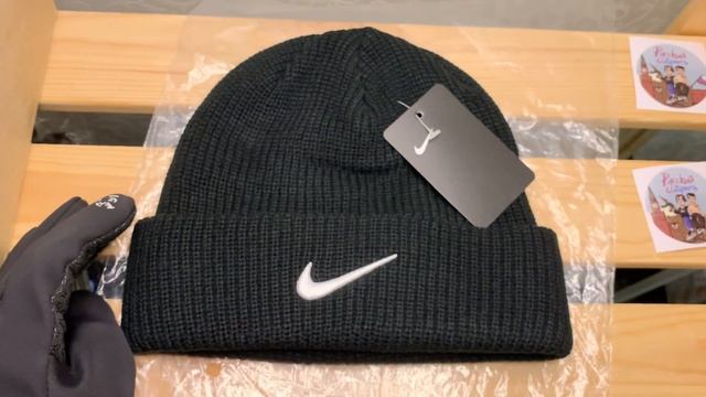 Шапка Nike