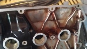 Трещины в крышке клапанов ваз 2112,приора и т.д 16 клапанов